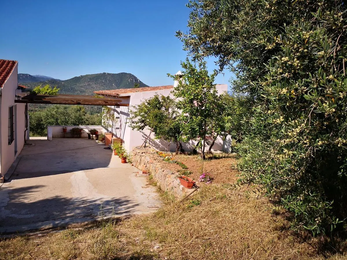 Villa Sa Pruna Oliena